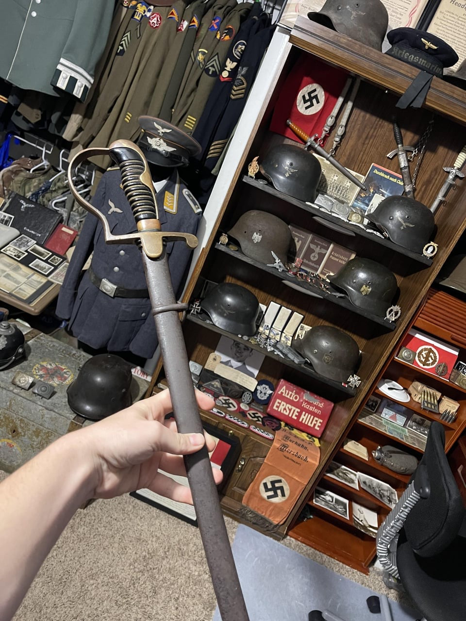 WW2 German Officer’s Sword – Named to Colonel Baumgart