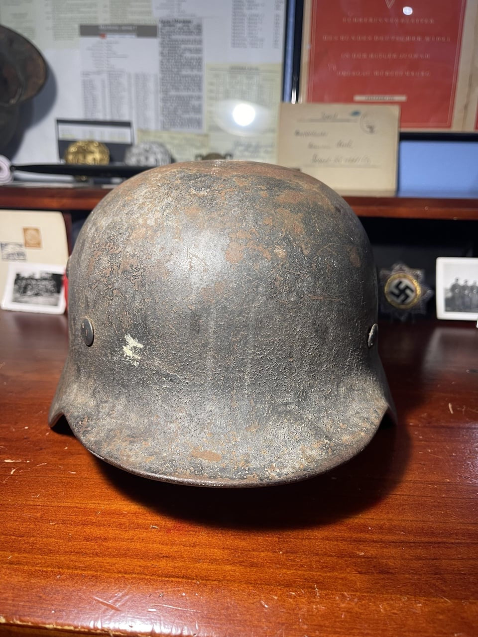 WW2 Luftwaffe M40 Helmet – HKP Maker, Rough Condition