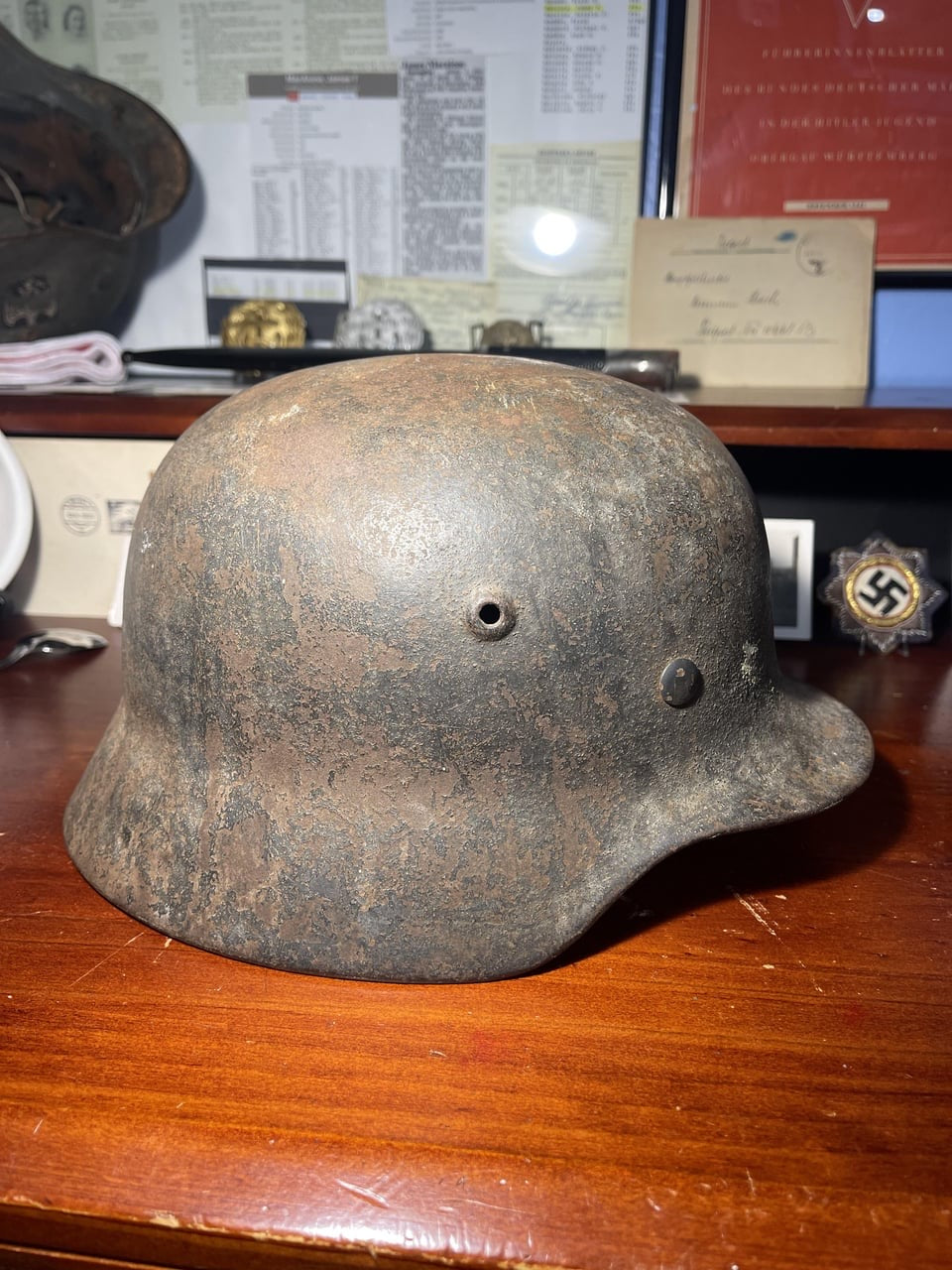 WW2 Luftwaffe M40 Helmet – HKP Maker, Rough Condition