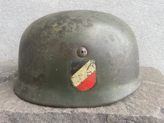 WW2 German Fallschirmjäger Helmet – ET66, Lot 5069