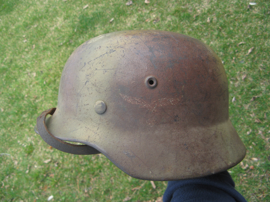 WWII German Luftwaffe M40 Helmet – Transitional 1940, Size 68, One-Look Camo