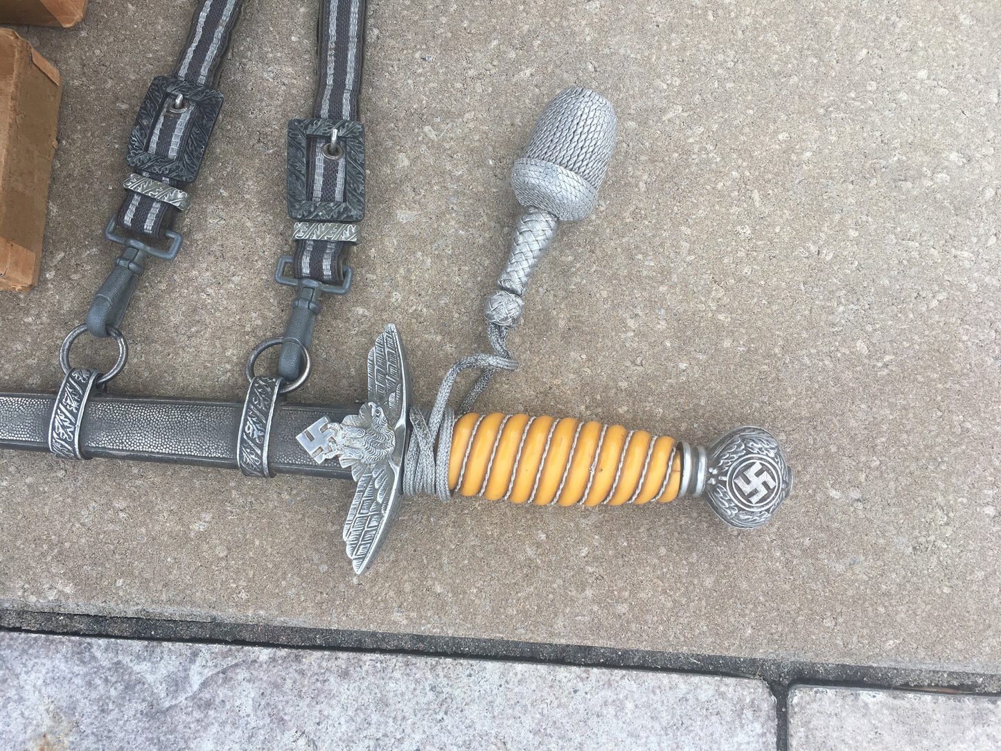 MINT LUFTWAFFE OFFICER’S DAGGER BY WKC SOLINGEN