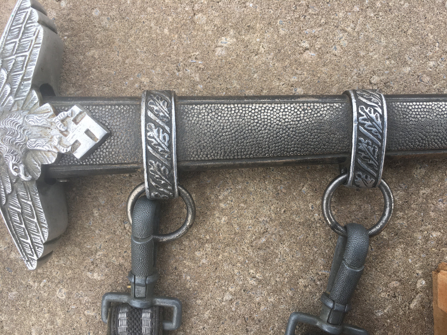 WW2 Luftwaffe Officer’s Dagger – WKC Solingen with Hanger & Portepee