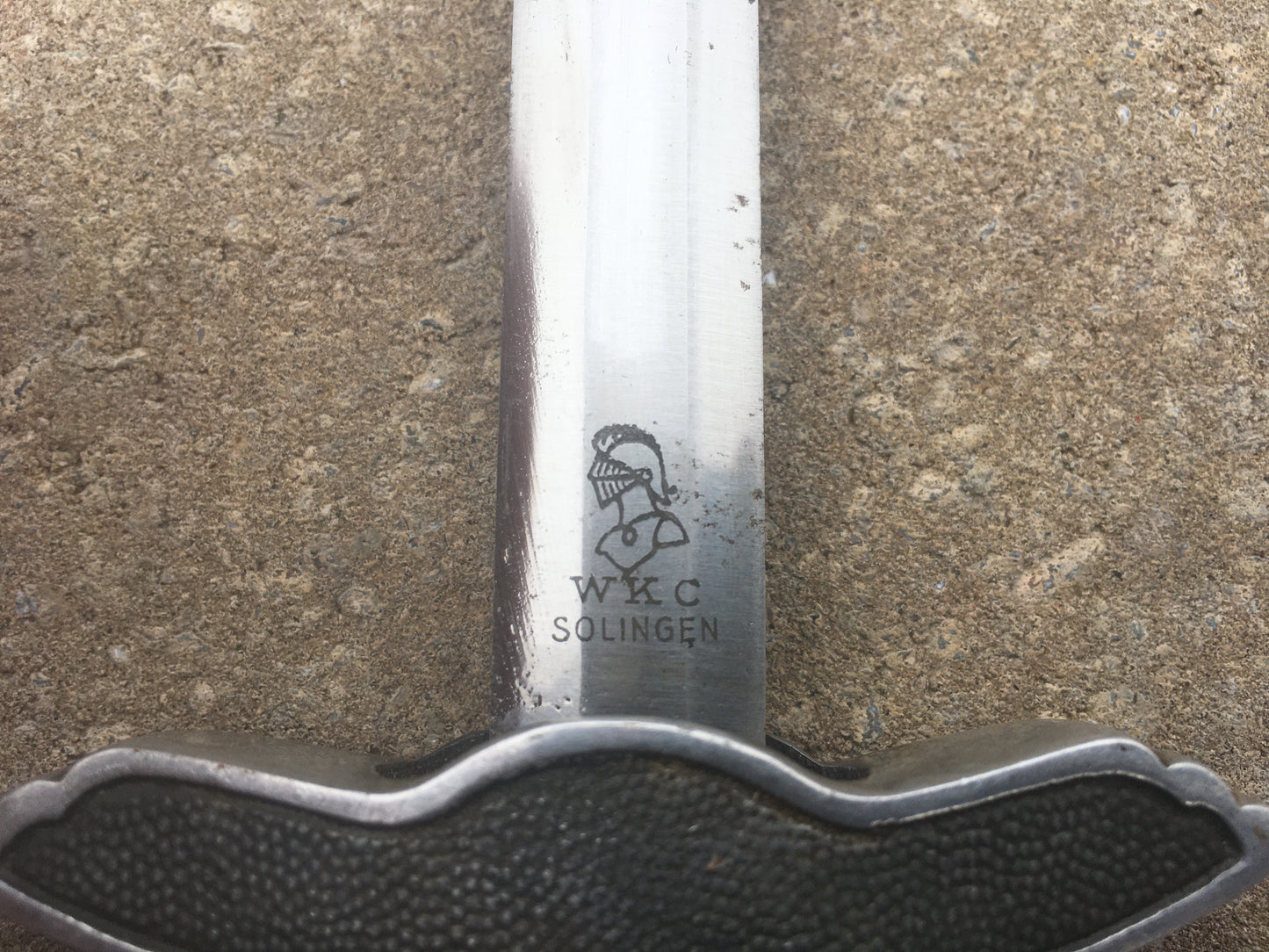 WW2 Luftwaffe Officer’s Dagger – WKC Solingen with Hanger & Portepee