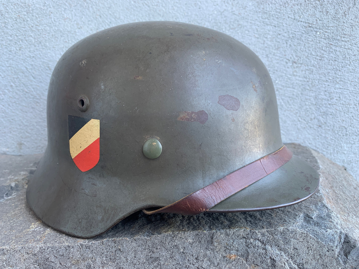 WW2 German M35 Kriegsmarine Double Decal Helmet – Rare ET70 Size
