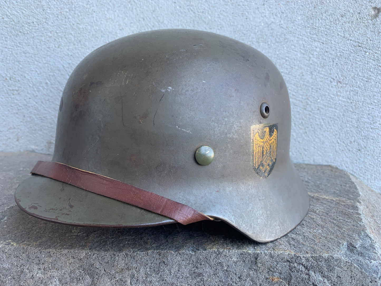 WW2 German M35 Kriegsmarine Double Decal Helmet – Rare ET70 Size