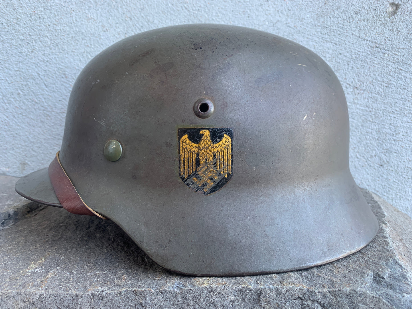 WW2 German M35 Kriegsmarine Double Decal Helmet – Rare ET70 Size