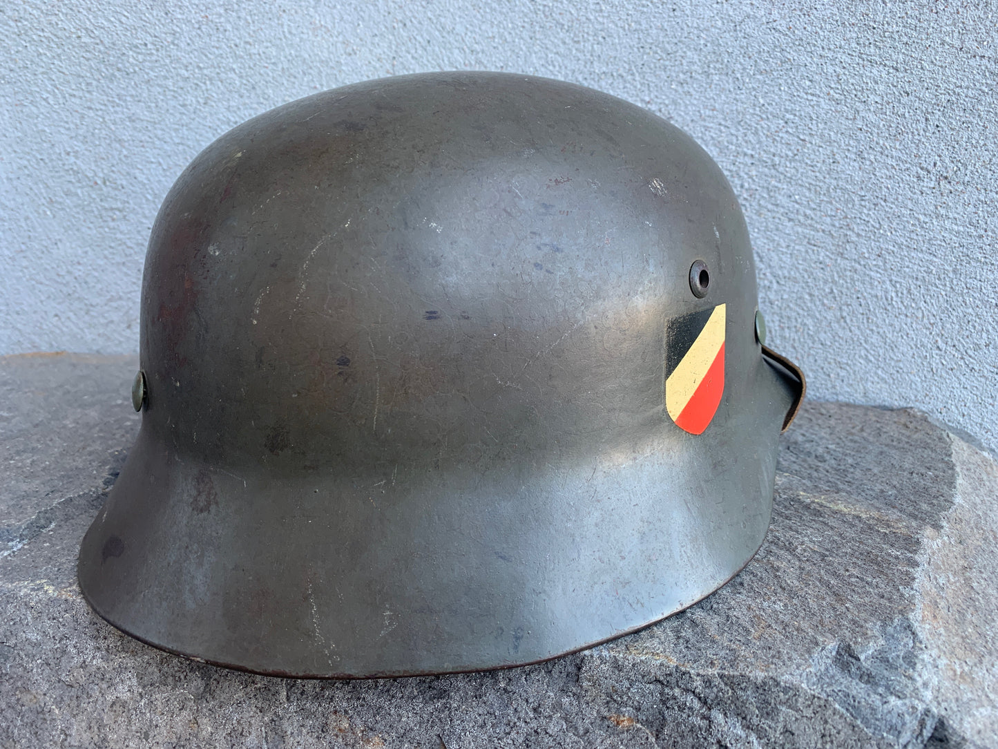 WW2 German M35 Kriegsmarine Double Decal Helmet – Rare ET70 Size