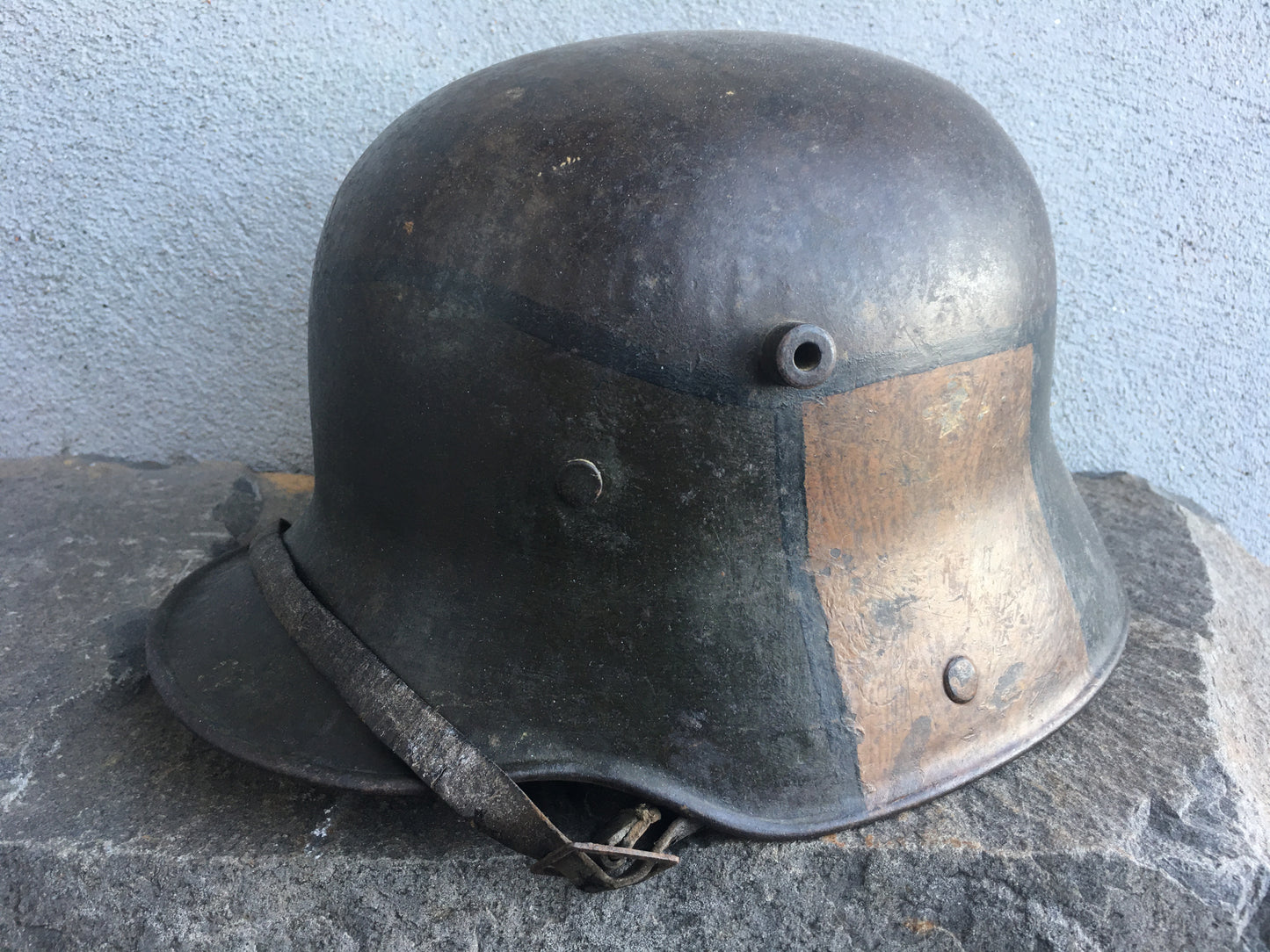 WW1 German M16 Camo Painted Helmet – Original & Untouched