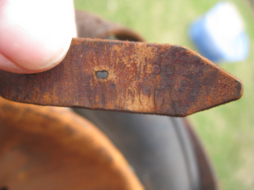 WWII German Luftwaffe M40 Helmet – Transitional 1940, Size 68, One-Look Camo