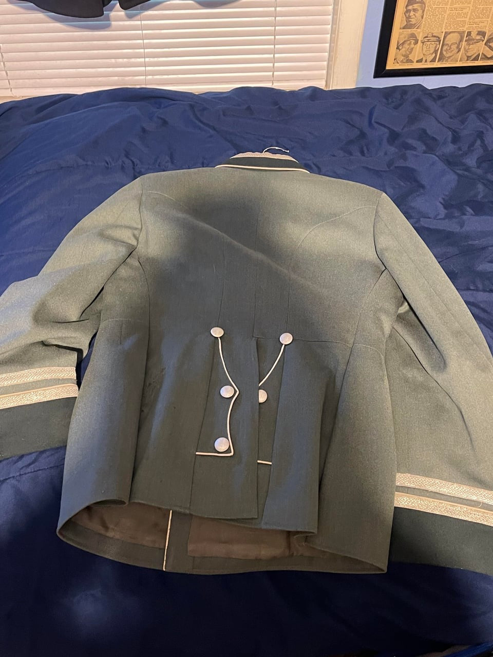 ⸻  WWII U.S. Navy Seabees Uniform – Possibly Named to “D Wisnioski”