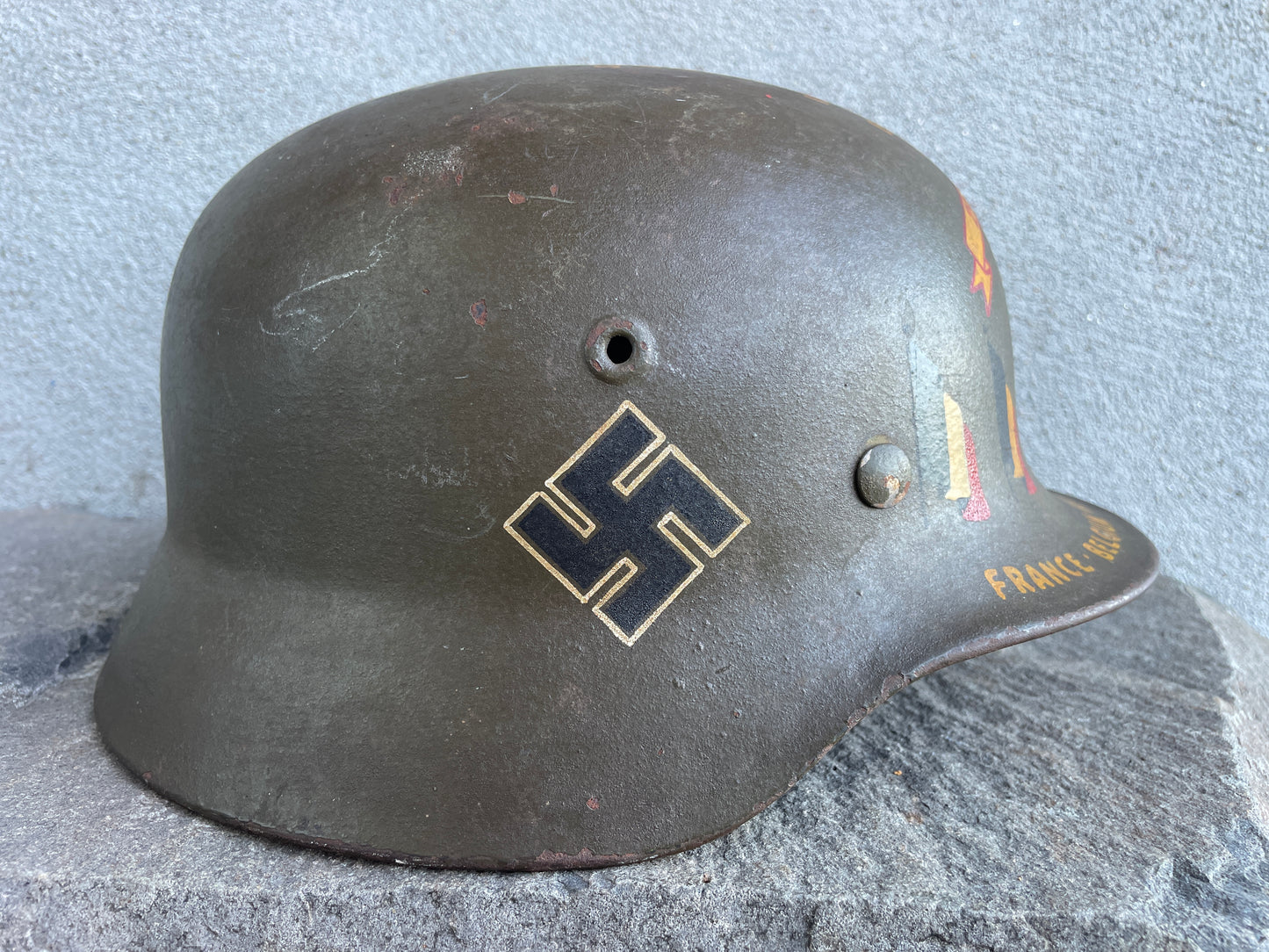 This Superb Veteran-Art M40 Q66 Luftwaffe SD Helmet