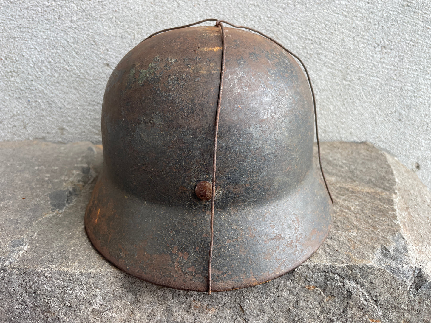 This Excellent Mid-War M40 SE62 Luftwaffe Helmet
