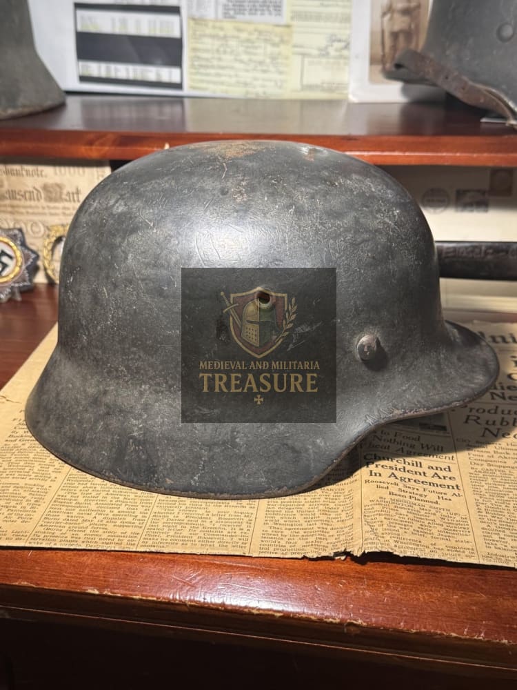 Luftwaffe M40 Helmet – ET64 1073